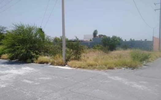 Terreno en venta en esquina!! Portal del Norte, Zuazua