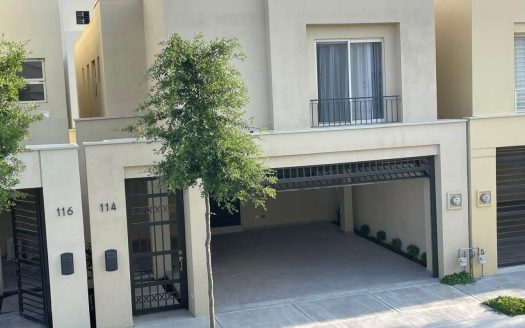 Casa en Renta en Bosque Alto Residencial Apodaca