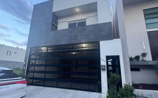 Casa amueblada en renta La Encomienda, Escobedo.