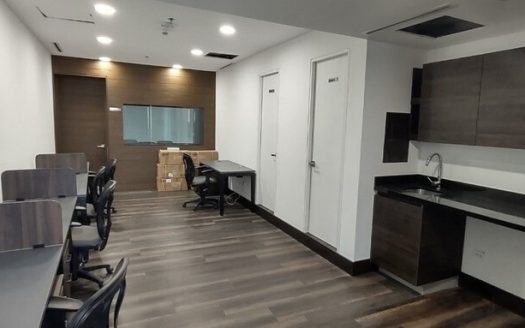 Oficina Amueblada en Renta Torre Chroma, San Pedro Garza García
