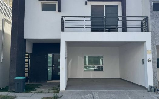Casa en renta Residencial la Escondida Carretera Nacional sur de Monterrey