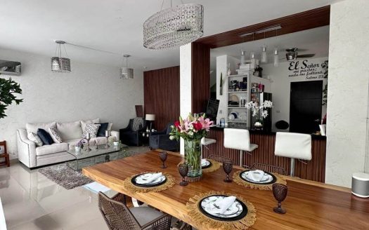 Casas conectadas en venta en Privadas del Canadá, Escobedo