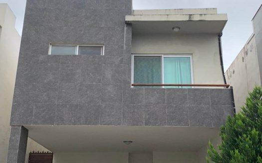 Casa en venta paseo del vergel carretera nacional Monterrey NL
