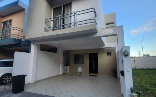 Casa amueblada en renta en Villas de Anahuac, Escobedo