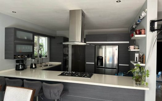 Casa en renta en Cumbres Allegro