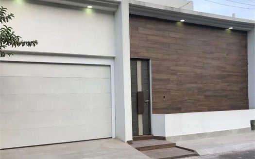 Casa en Renta en Cumbres 2do Sector, Monterrey Excelente Ubicación