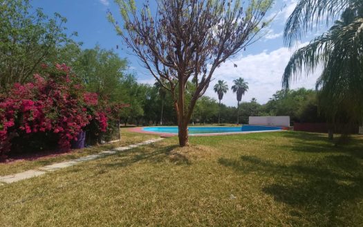 Terreno en Venta en Charming Club, Allende 336m²