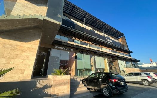 Renta de local comercial en Del Valle, San Pedro