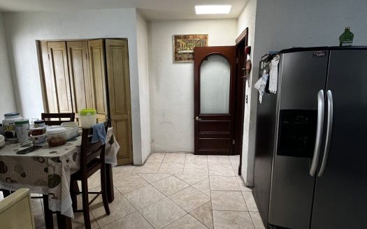 Casa en venta en Cumbres 1 Sector