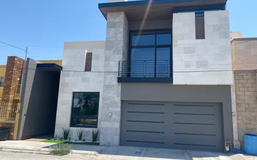 VENTA, RESIDENCIA EN SALTILLO COAHUILA, RESIDENCIAL LOS REALES