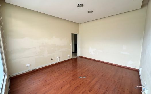 Local Comercial o Oficina en Renta en Planta Baja en San Pedro.