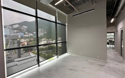 Oficina amueblada en Renta en Valle Oriente, Torre Connexity