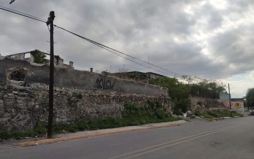 Terreno en venta en Colonia Topo Chico, Monterrey
