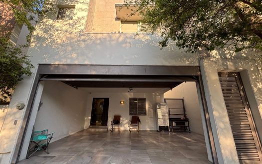 Venta de Casa en Sector Manchester, Cumbres San Agustín