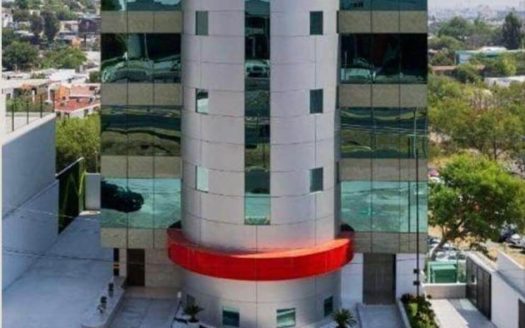 Edificio en venta a 5 min de Valle Oriente