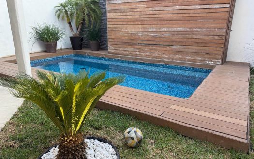 Casa en Venta en Veneto Residencial 3 Plantas, Alberca